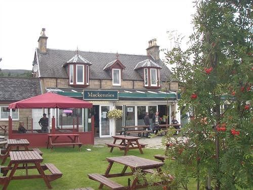 Mackenzies Highland Inn Aviemore Exteriér fotografie